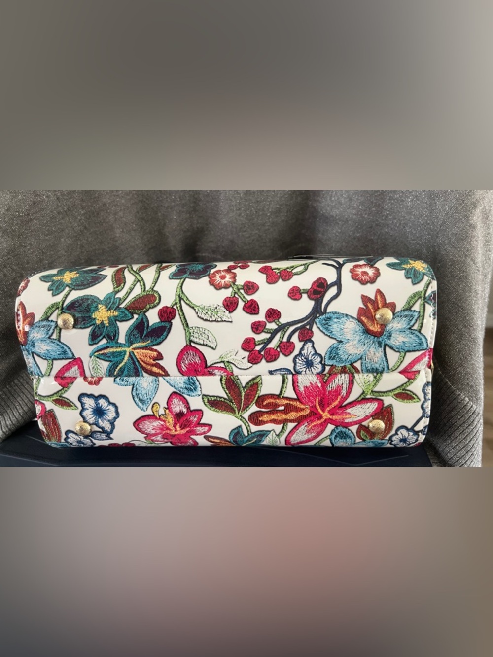 Floral Shiny Patent Dome Handbag in Multicolor with Diamond Clasp & Border - Picture 7 of 8